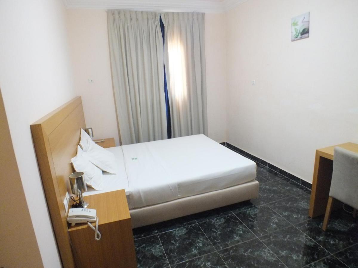 Hotel El Medina Nouadhibou Esterno foto